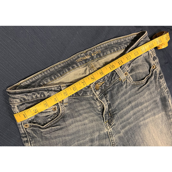 MK Jeans- Light/ Medium Wash - Picture 4 of 6